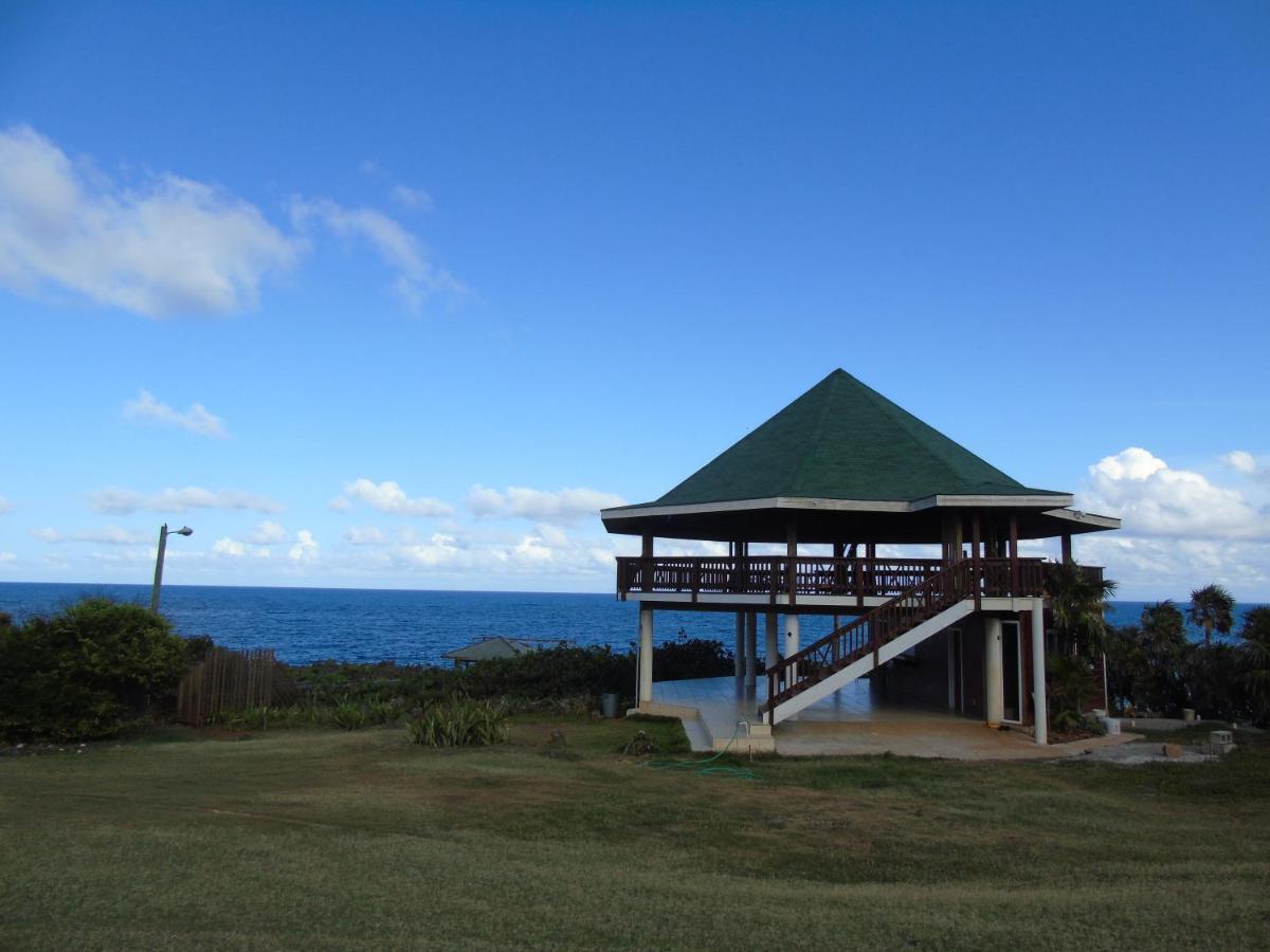 Fosters West Bay Resort Exterior photo